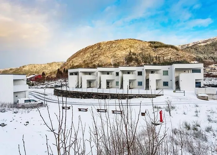 Stor Og Moderne I Indre Arna Gratis Parkering!! 아파트