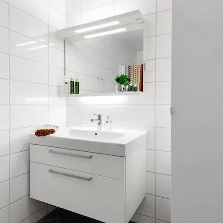 Stor Og Moderne I Indre Arna Gratis Parkering!! Leilighet Bergen