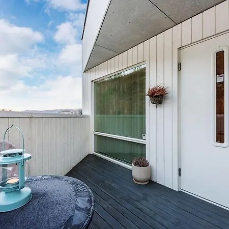 Stor Og Moderne I Indre Arna Gratis Parkering!! * Bergen