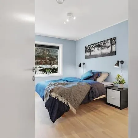 Lägenhet Stor Og Moderne I Indre Arna Gratis Parkering!! Bergen
