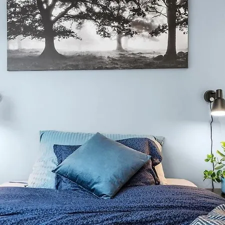 Stor Og Moderne I Indre Arna Gratis Parkering!! Lägenhet Bergen