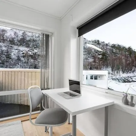 Stor Og Moderne I Indre Arna Gratis Parkering!! Leilighet Bergen