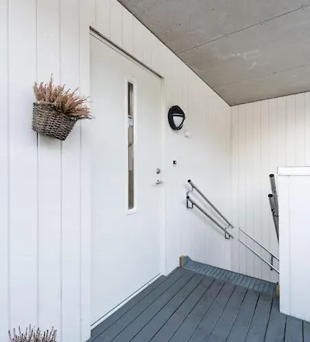 Stor Og Moderne I Indre Arna Gratis Parkering!! Appartement *