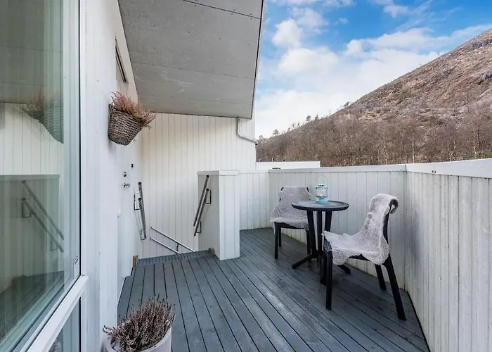 Appartement Stor Og Moderne I Indre Arna Gratis Parkering!! *